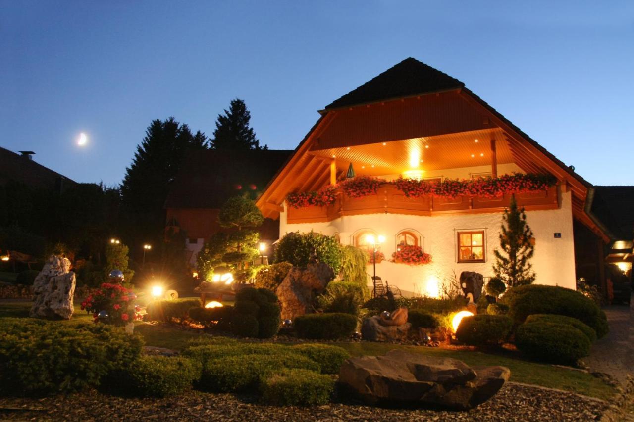 Haus Sonnenschein Daire Goessweinstein Dış mekan fotoğraf